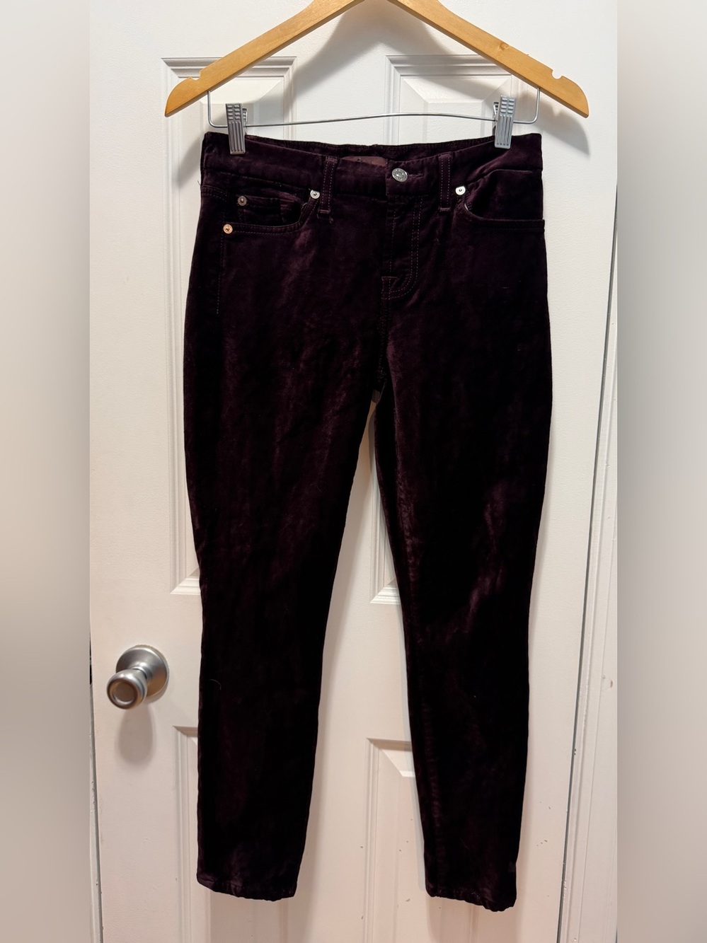 7 For All Mankind Women's Dark‎ Purple Velvet Jeans Size 26